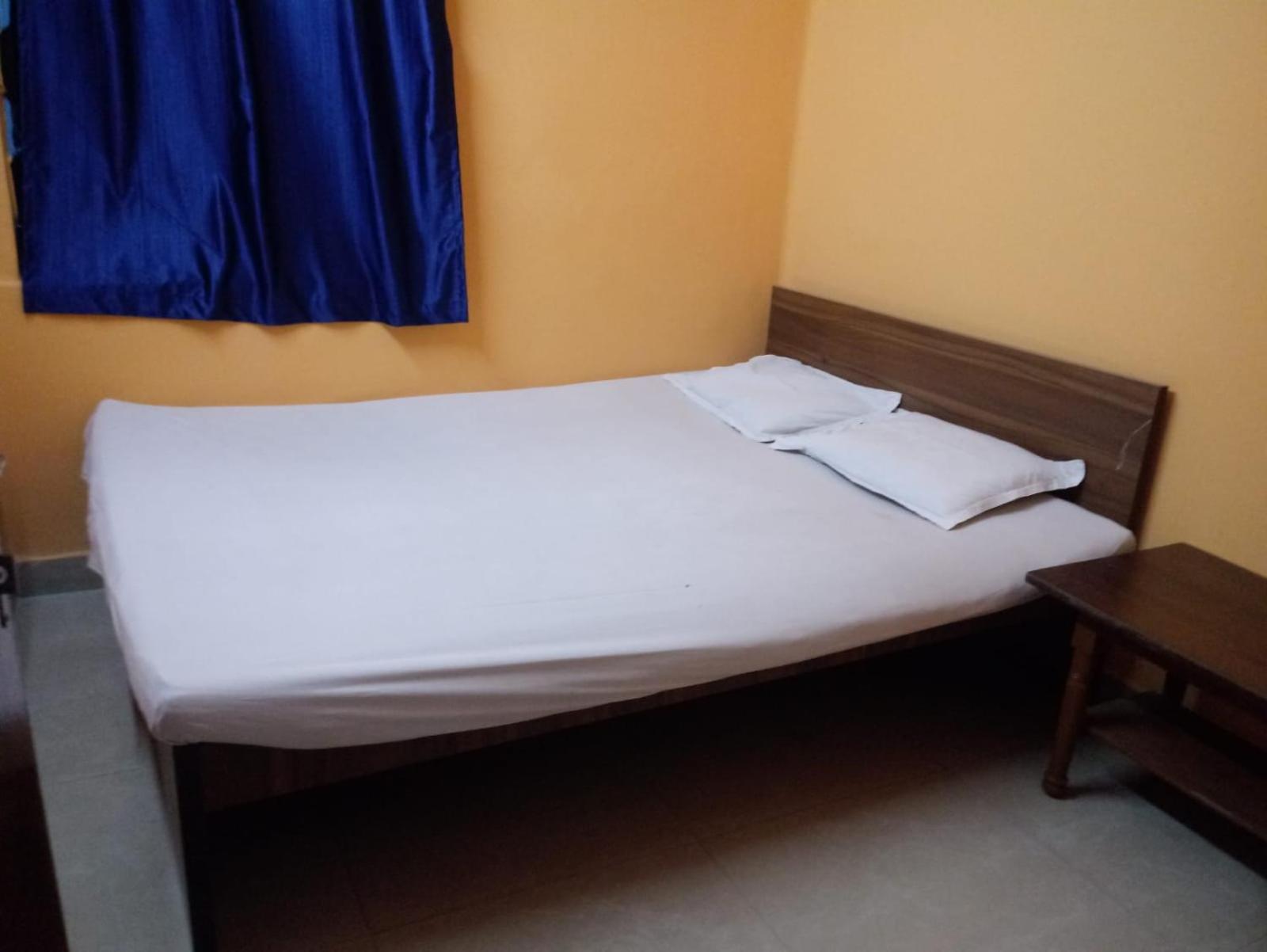 Hotel Biman Kolkata